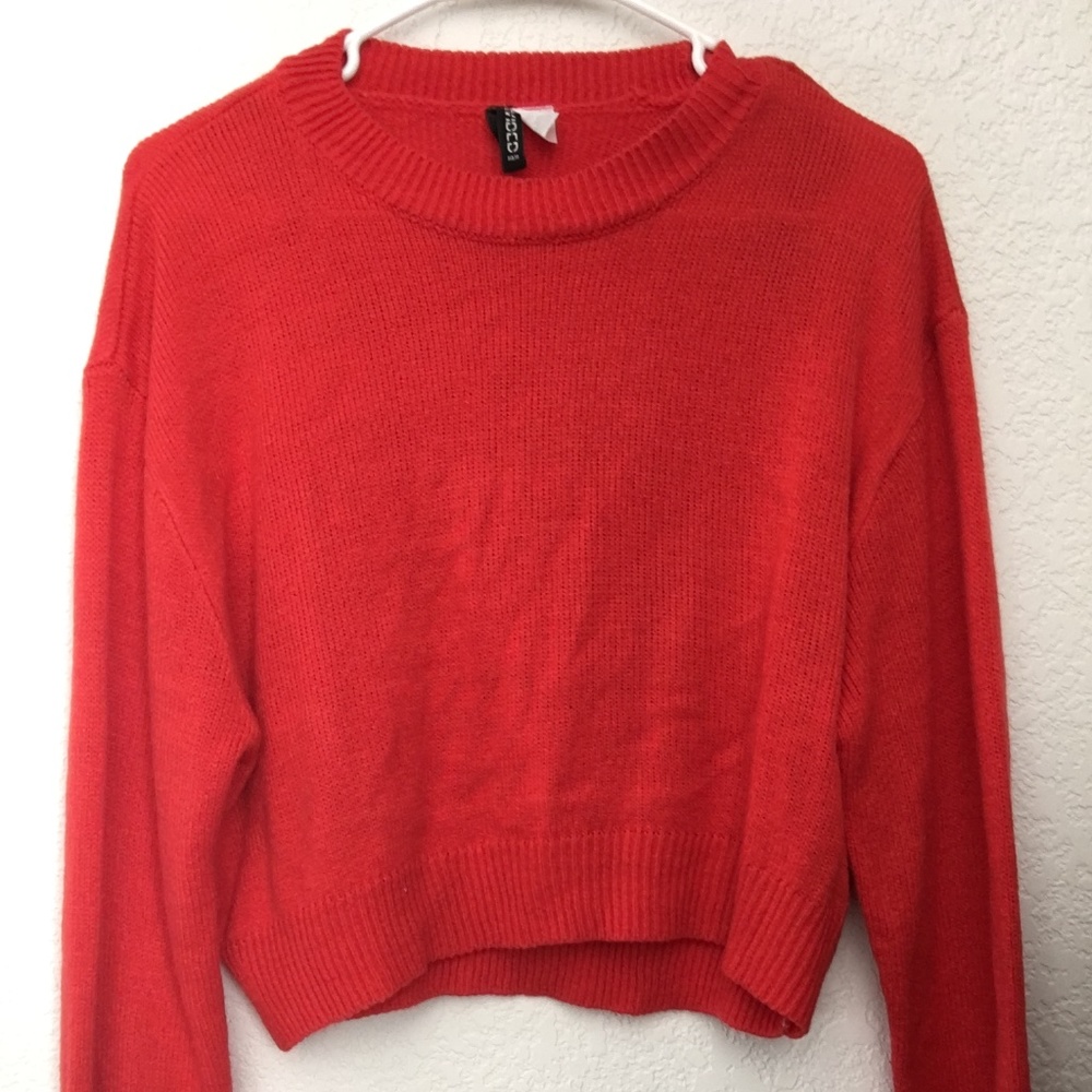 H&M women red sweater